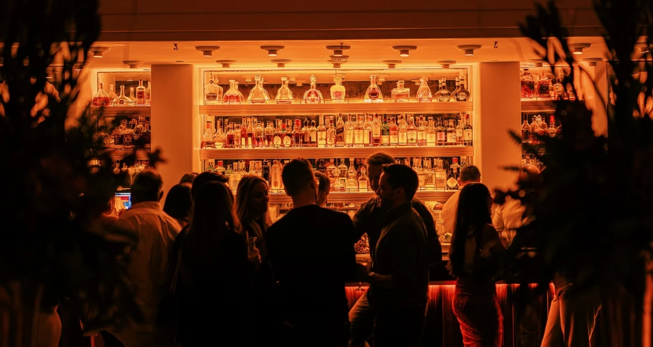 LIVING ROOM FAENA