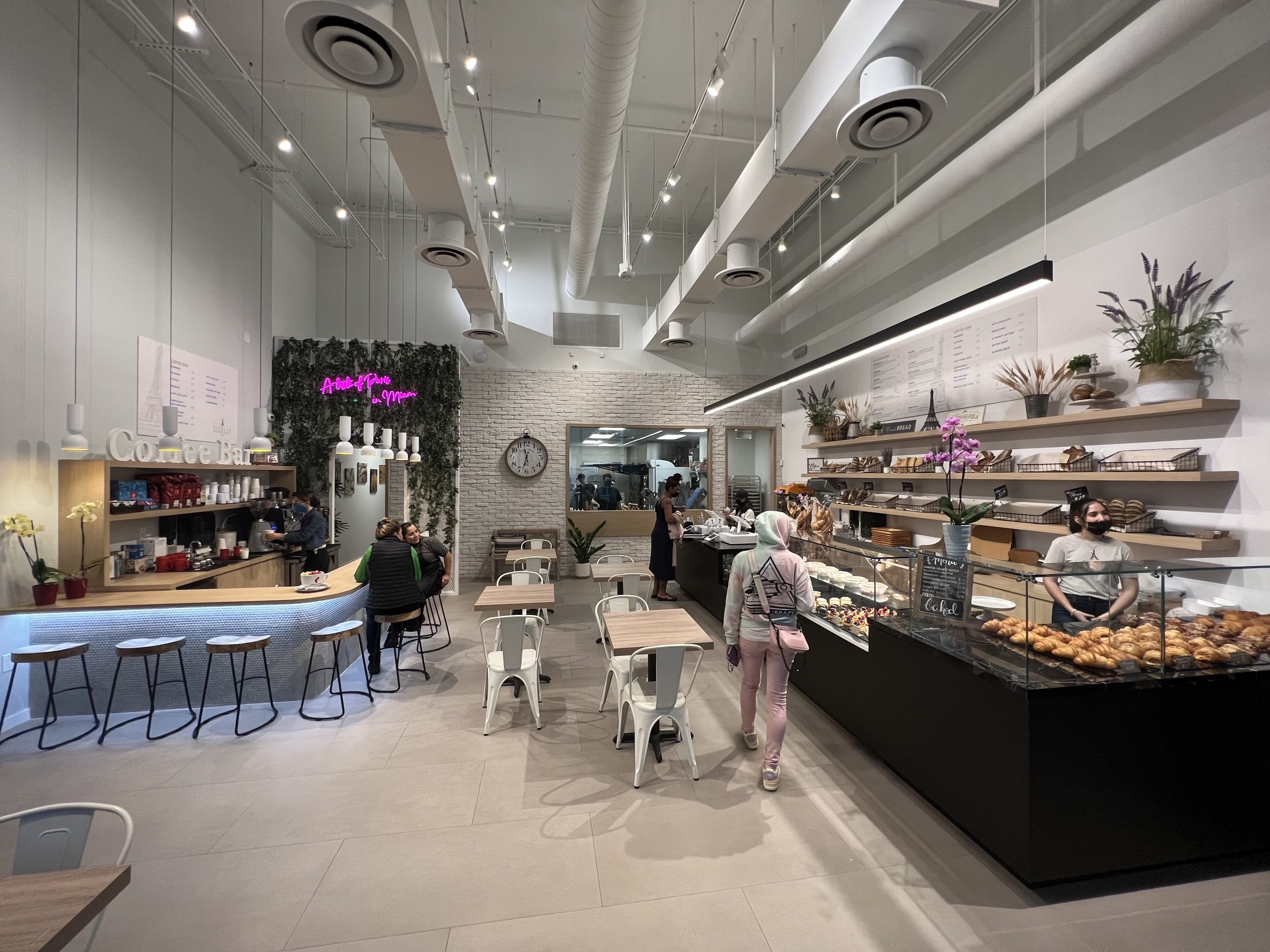 Ficelle Bakery
