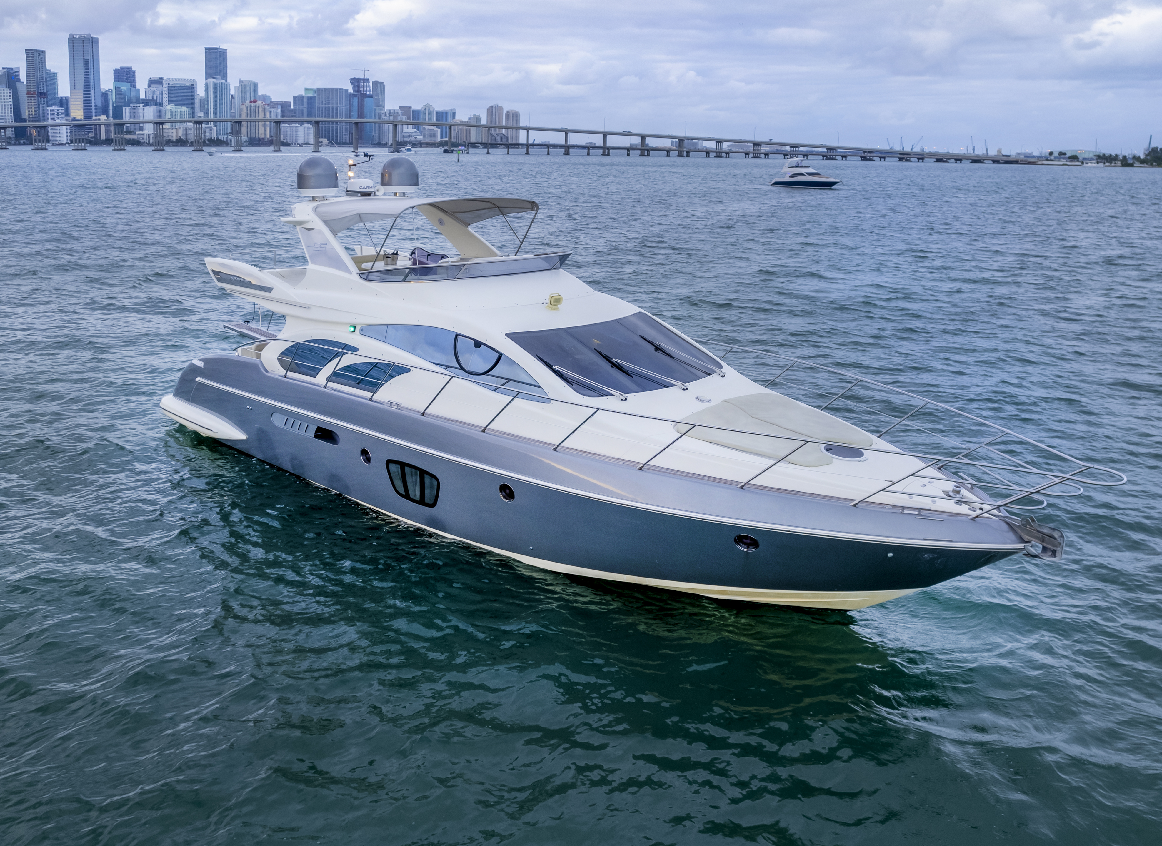 55' Azimut Flybridge
