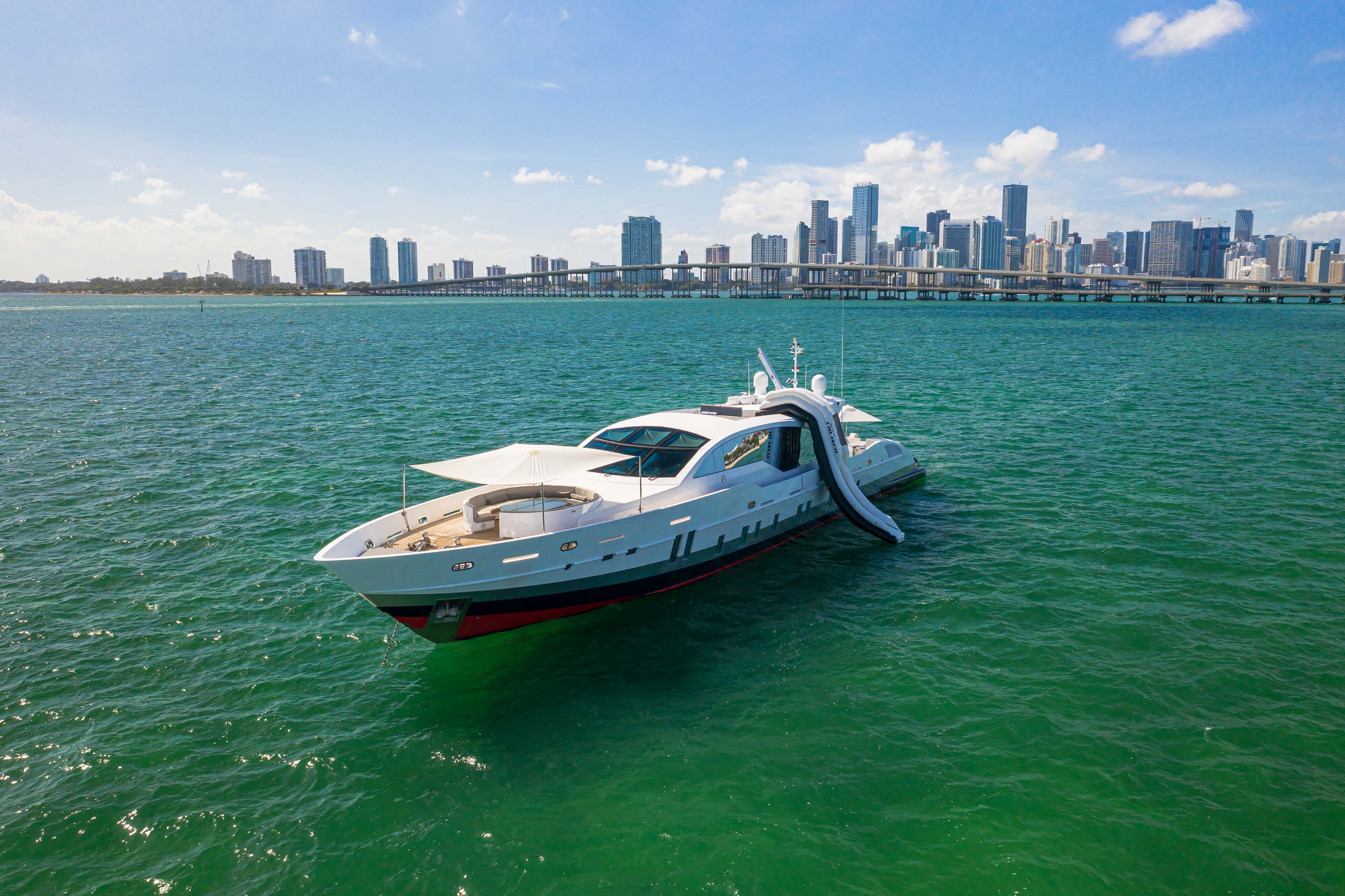 120' Tecnomar