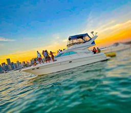 50' SeaRay Flybridge