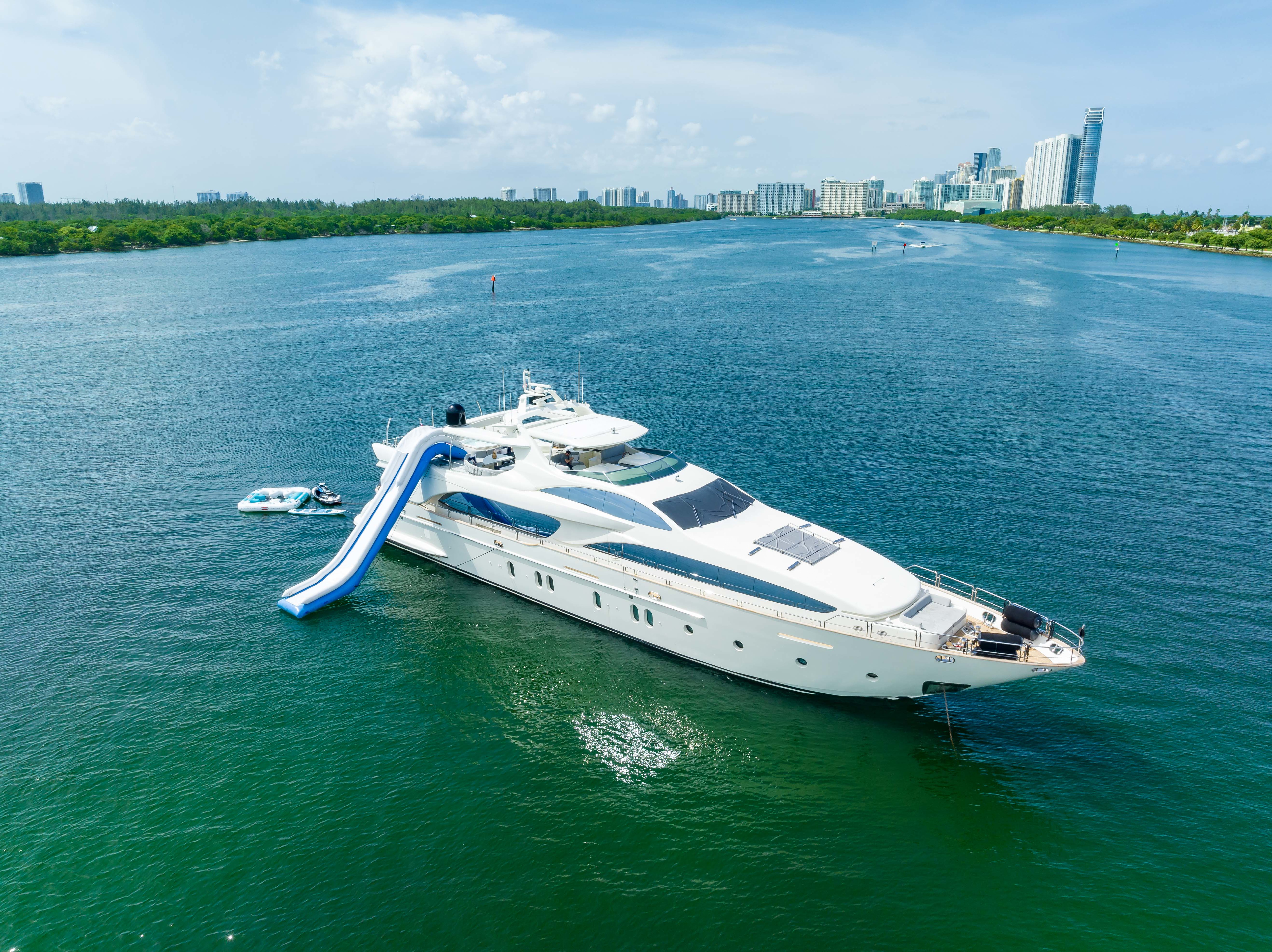 116' Azimut