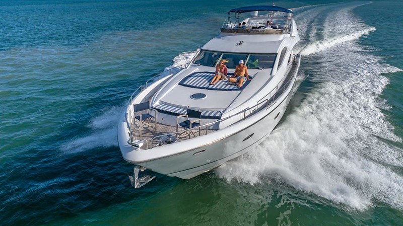 82' Sunseeker Flybridge